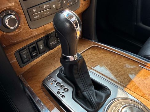 Used 2014 INFINITI QX80 4WD w/ Theater Package image 35