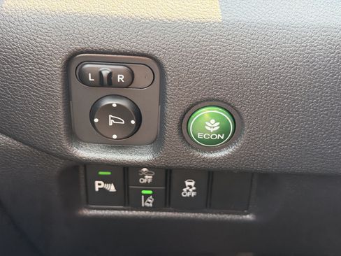 Used 2019 Honda Pilot Touring image 20