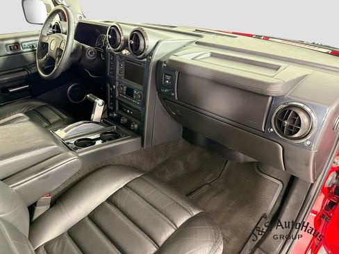 Used 2005 HUMMER H2 SUT w/ Preferred Equipment Group AWD/4WD image 35