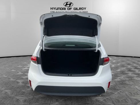 Used 2024 Toyota Corolla LE image 9