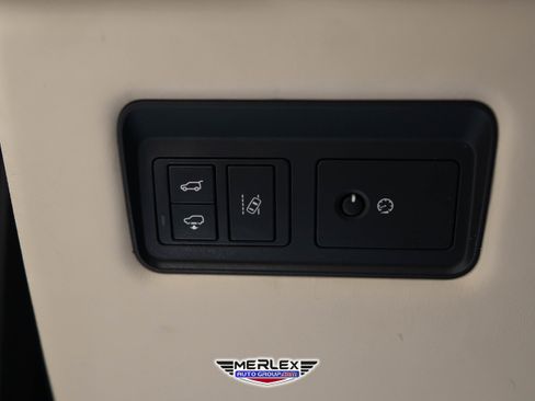 Used 2016 Land Rover Range Rover Autobiography image 40