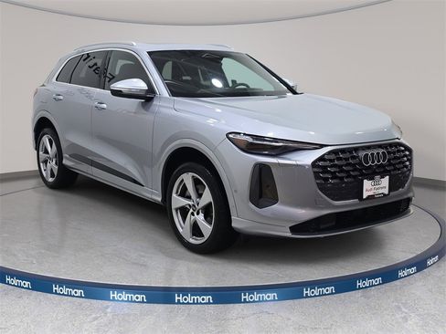 Used 2025 Audi Q5 Premium Plus w/ Premium Plus image 4