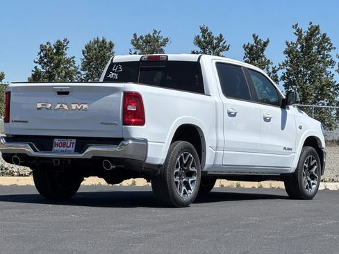 New 2026 RAM 1500 Laramie AWD/4WD image 3