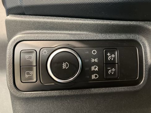 Used 2023 Ford Bronco Outer Banks image 13