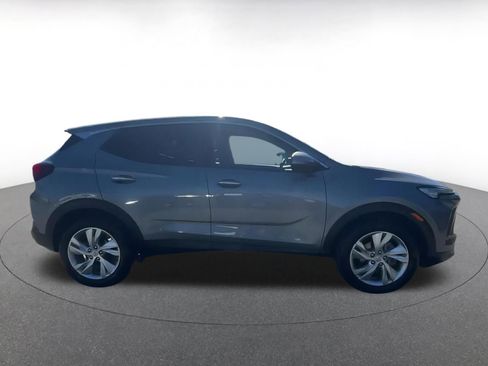 Used 2025 Buick Encore GX Preferred image 16