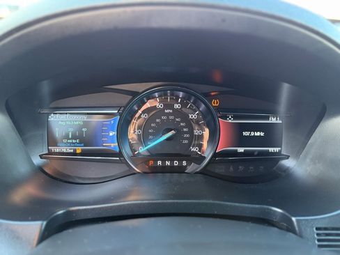 Used 2017 Ford Explorer XLT w/ Equipment Group 202A image 25