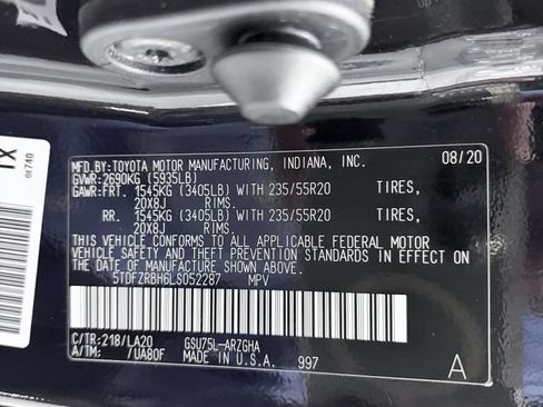 Used 2020 Toyota Highlander Platinum AWD/4WD image 24