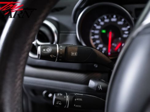 Used 2016 Mercedes-Benz SL 550 image 42