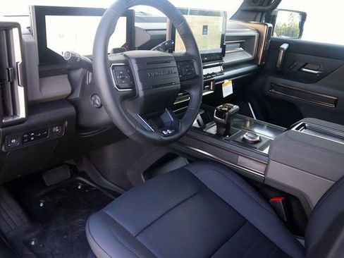 New 2025 GMC Hummer EV 2X image 12