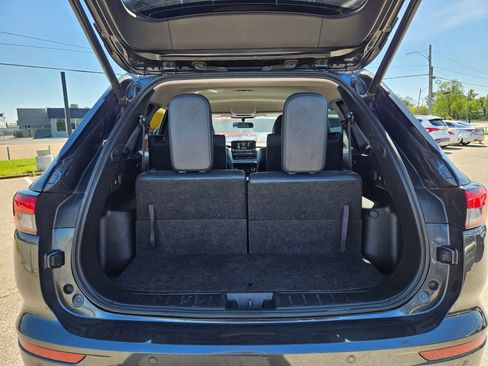 Used 2024 Mitsubishi Outlander SE AWD/4WD image 6