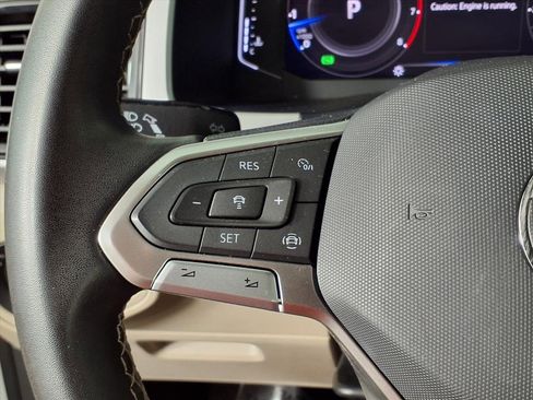 Used 2023 Volkswagen Atlas SE image 28