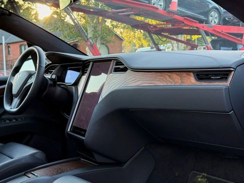 Used 2018 Tesla Model X 100D AWD/4WD image 9