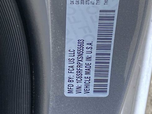 Certified 2025 RAM 1500 Laramie image 32