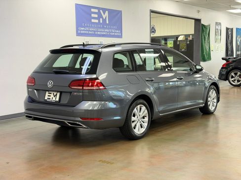 Used 2019 Volkswagen Golf S AWD/4WD image 7