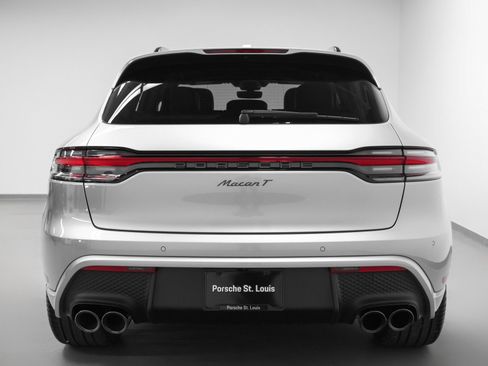 Certified 2026 Porsche Macan Turbo AWD/4WD image 11