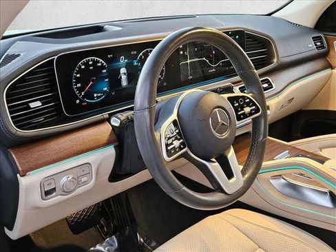 Used 2020 Mercedes-Benz GLE 350 4MATIC image 10