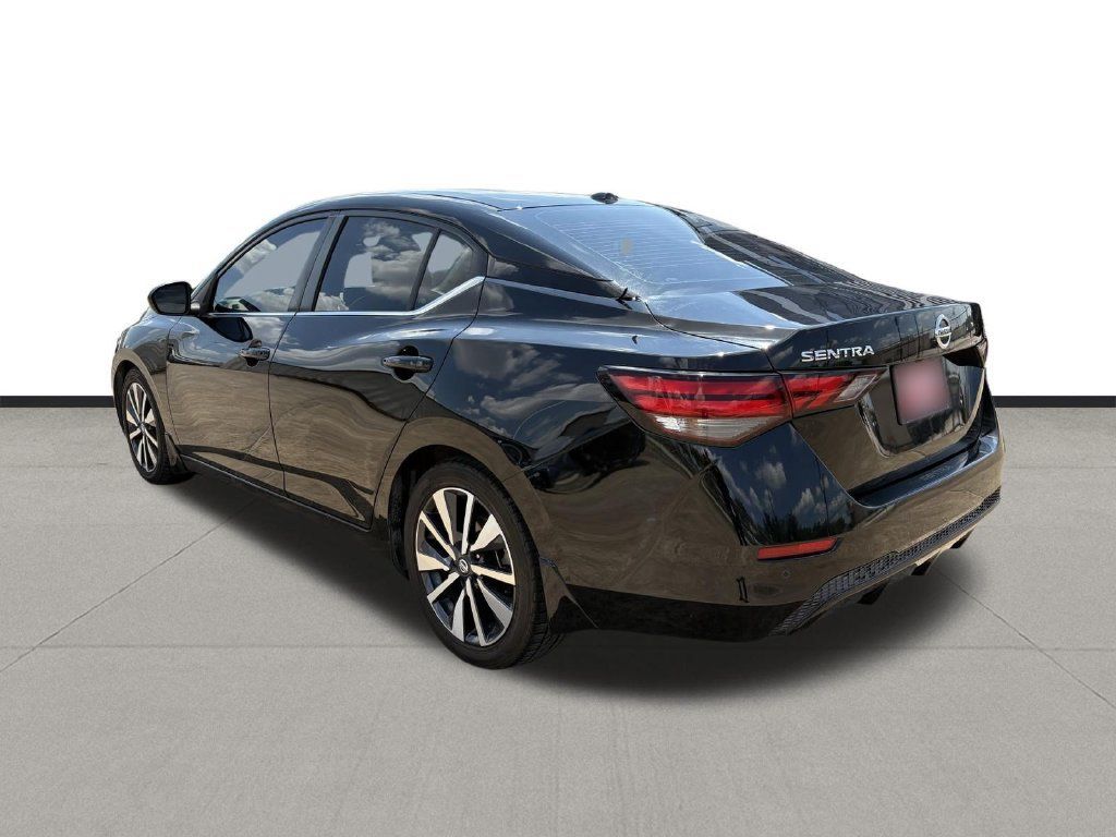 Used 2021 Nissan Sentra SV w/ SV Premium Package FWD image 3