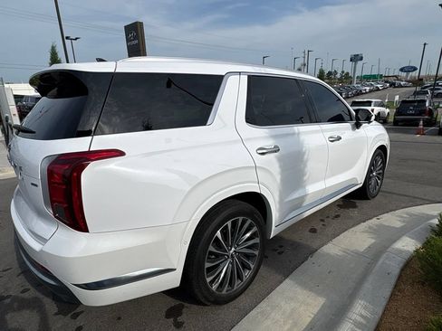 Certified 2024 Hyundai Palisade Calligraphy AWD/4WD image 16