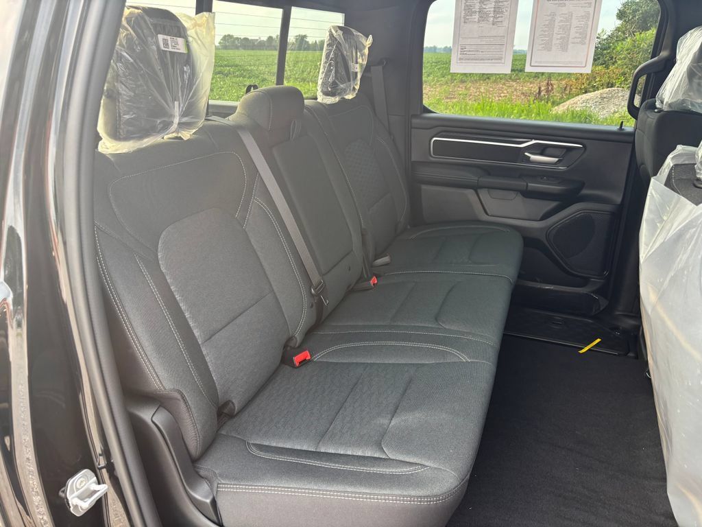 Used 2026 RAM 1500 Lone Star AWD/4WD image 22