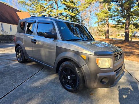 Used 2004 Honda Element EX image 3