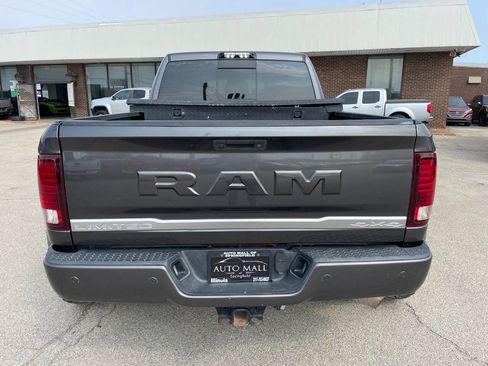 Used 2018 RAM 3500 Laramie Longhorn image 4