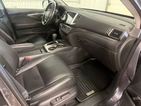 Used 2017 Honda Pilot EX-L image 31