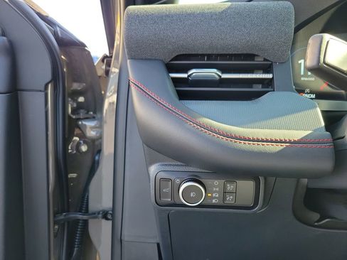 New 2026 Ford Explorer ST w/ Sun And Sound Package image 21