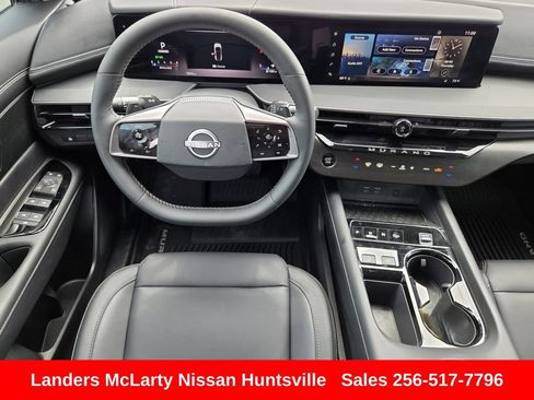 Used 2025 Nissan Murano SV AWD/4WD image 15