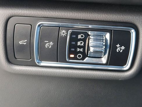 Used 2024 Lincoln Aviator Reserve image 24