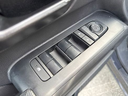 Used 2024 Toyota Tacoma SR5 image 23