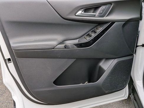 New 2026 Chevrolet Equinox LT FWD image 13