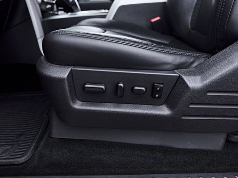 Used 2013 Ford F150 Raptor w/ Luxury Equipment Group AWD/4WD image 41