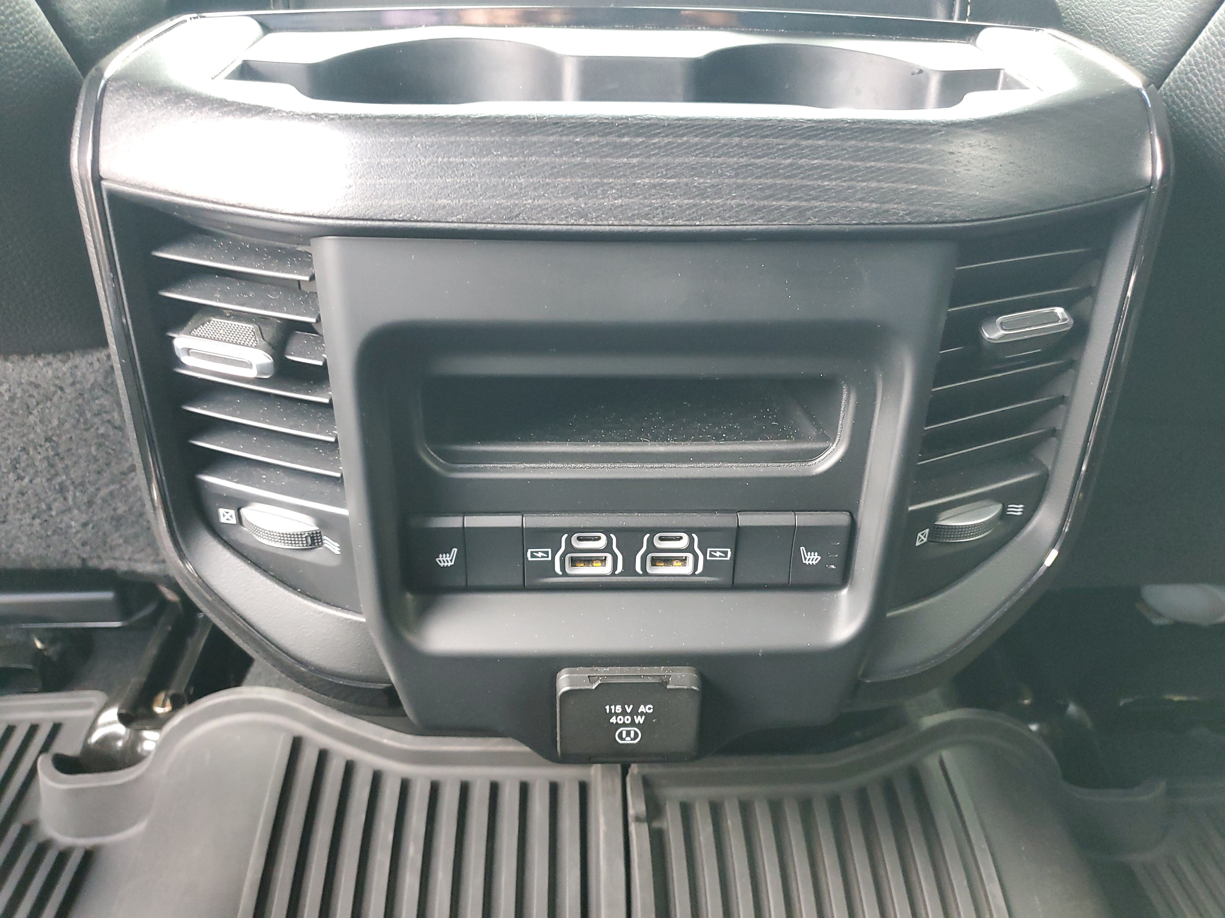 Used 2022 RAM 3500 Limited w/ Max Tow Package AWD/4WD image 39