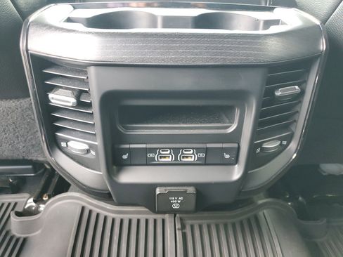 Used 2022 RAM 3500 Limited w/ Max Tow Package image 39