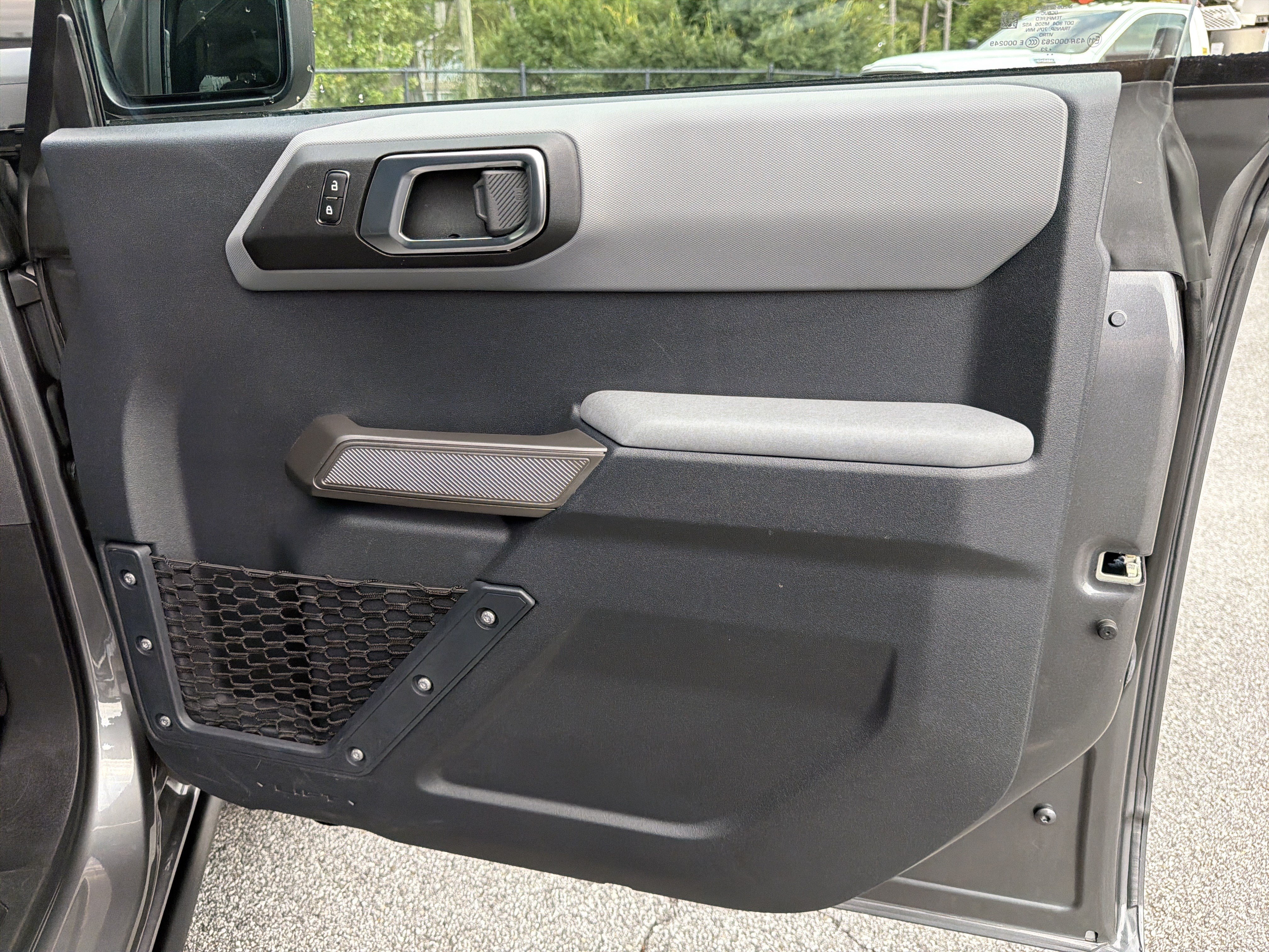 Used 2023 Ford Bronco Black Diamond AWD/4WD image 17
