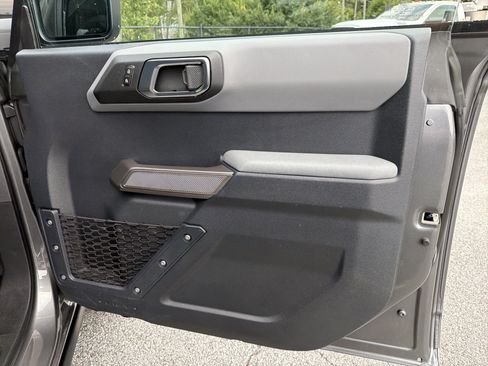 Used 2023 Ford Bronco Black Diamond AWD/4WD image 17