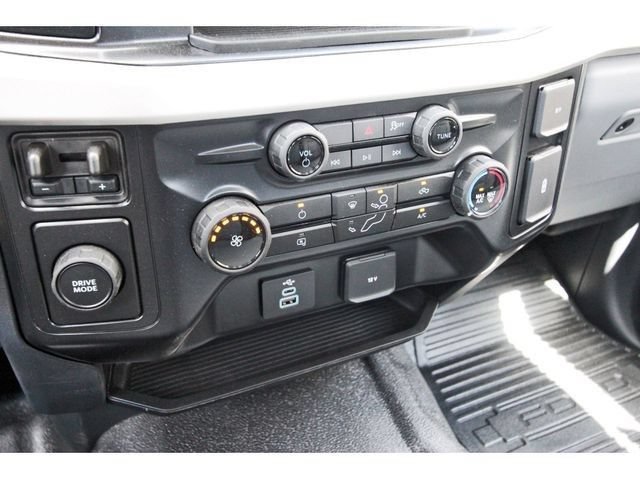 New 2025 Ford F350 XL w/ XL Chrome Package RWD image 15