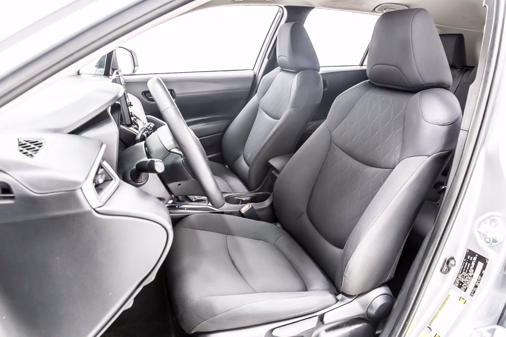 Used 2022 Toyota Corolla Cross LE FWD image 27