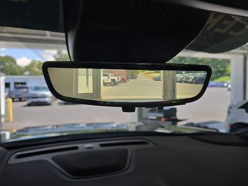 Used 2024 Chevrolet Tahoe High Country w/ Premium Package image 24