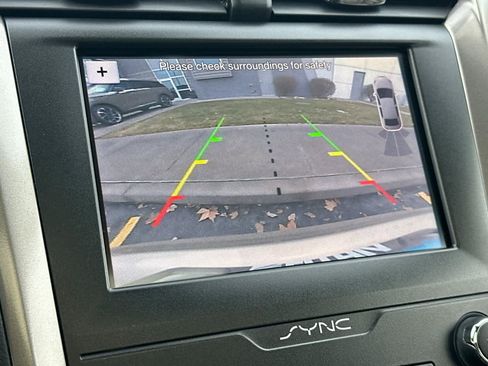 Certified 2019 Ford Fusion SE image 19