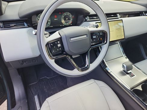 Used 2026 Land Rover Range Rover Velar S image 15