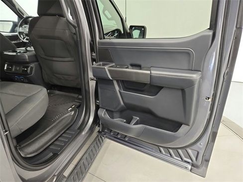 Used 2022 Ford F150 XLT w/ Equipment Group 301A Mid image 34