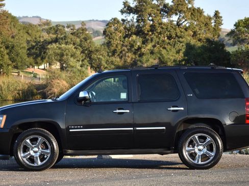 Used 2012 Chevrolet Tahoe LTZ image 20