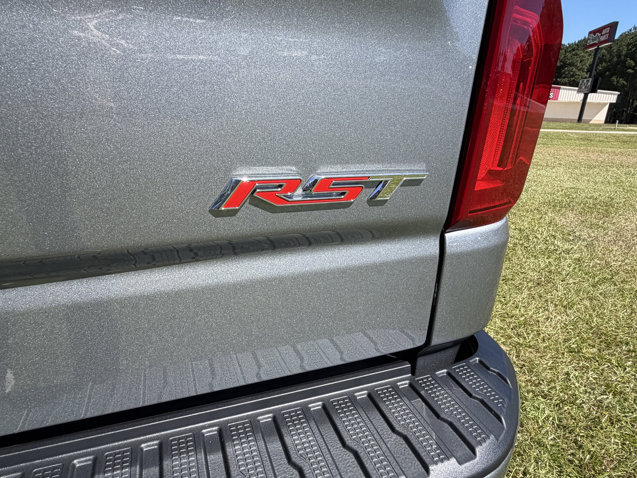 New 2026 Chevrolet Silverado 1500 RST w/ Safety Package AWD/4WD image 30