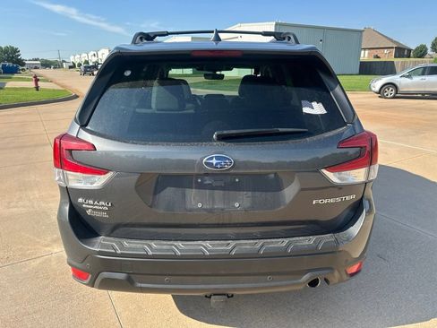 Used 2023 Subaru Forester Limited AWD/4WD image 4