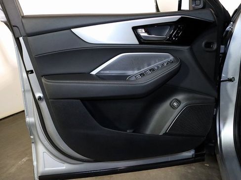 Certified 2026 Acura MDX w/ Technology Package image 25