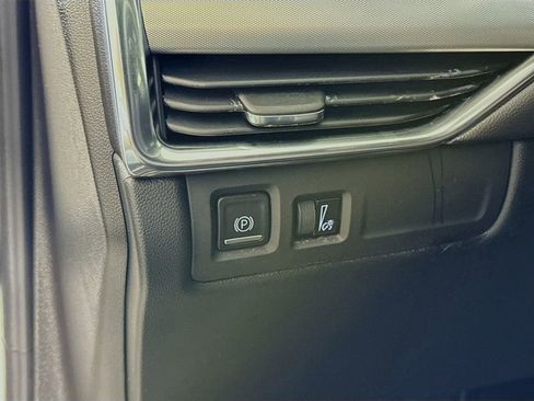 Used 2023 Cadillac XT4 Premium Luxury w/ Cold Weather Package image 13