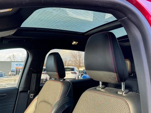 Used 2023 Ford Escape ST-Line w/ Tech Pack #1 image 21