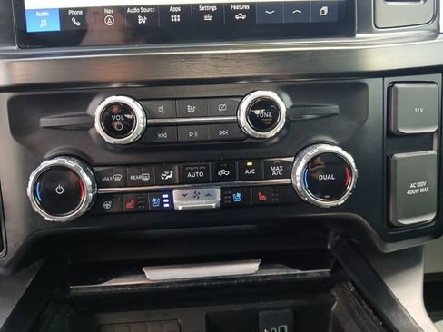 Certified 2023 Ford F250 Lariat w/ Sport Appearance Package AWD/4WD image 21