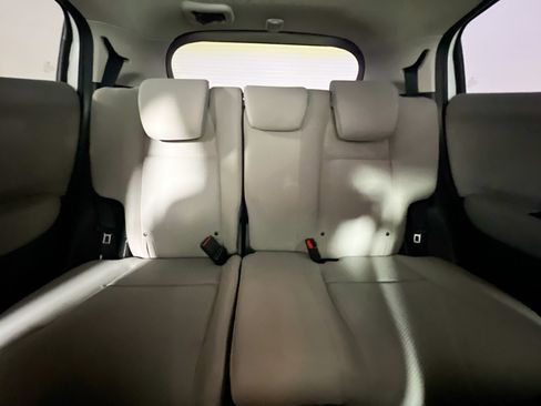 Used 2018 Honda HR-V EX image 33